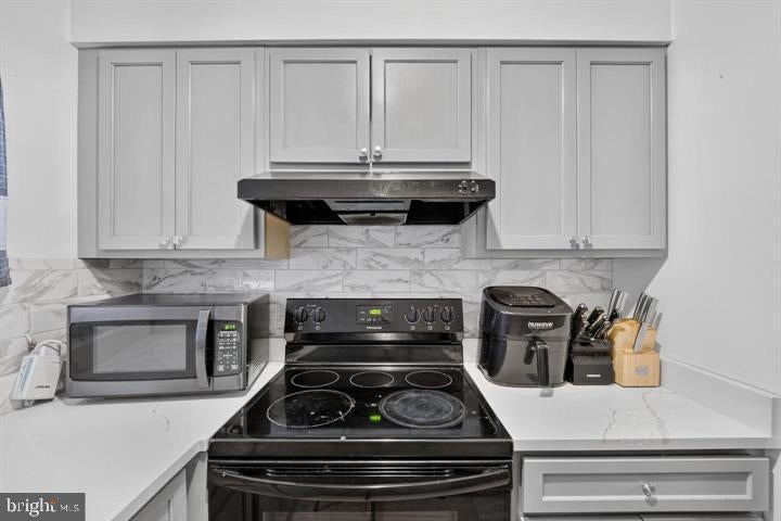 8608 BRAE BROOKE DRIVE