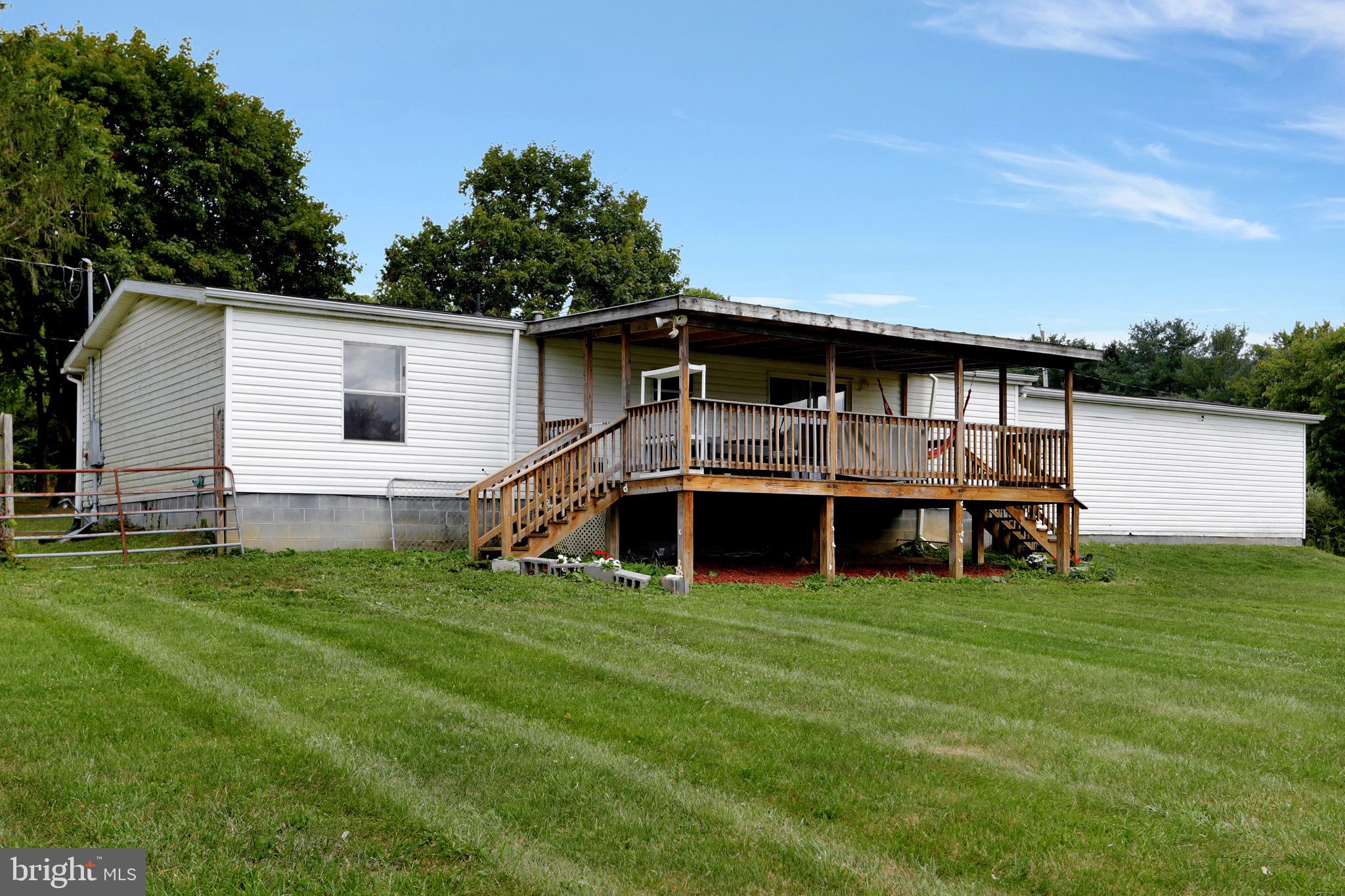 GOLDEN ACRES - Residential