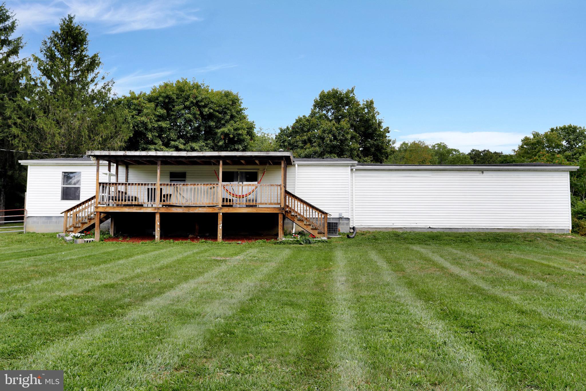 GOLDEN ACRES - Residential