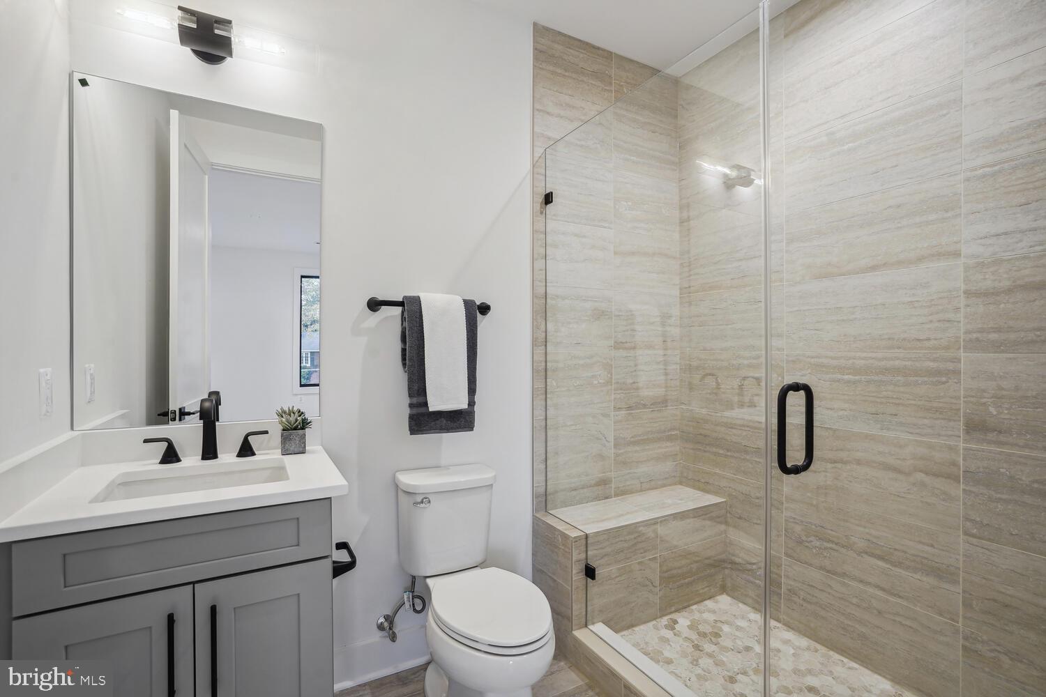 BROYHILLS MCLEAN ESTATES - Residential