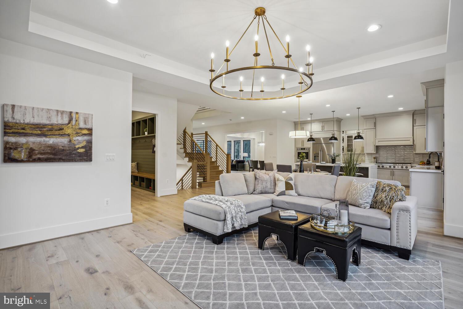 BROYHILLS MCLEAN ESTATES - Residential