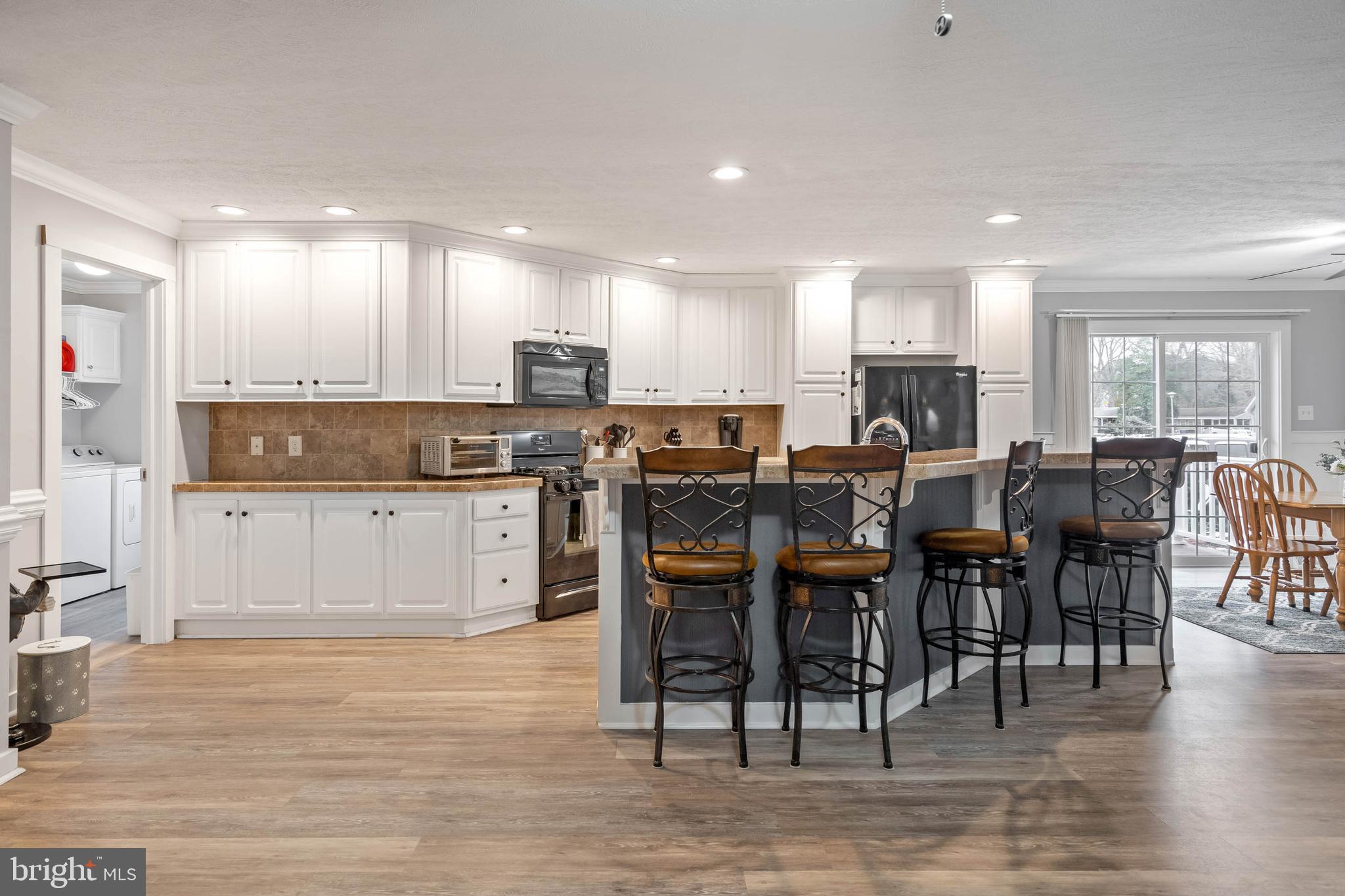 SUN RETREATS REHOBOTH BAY - Residential