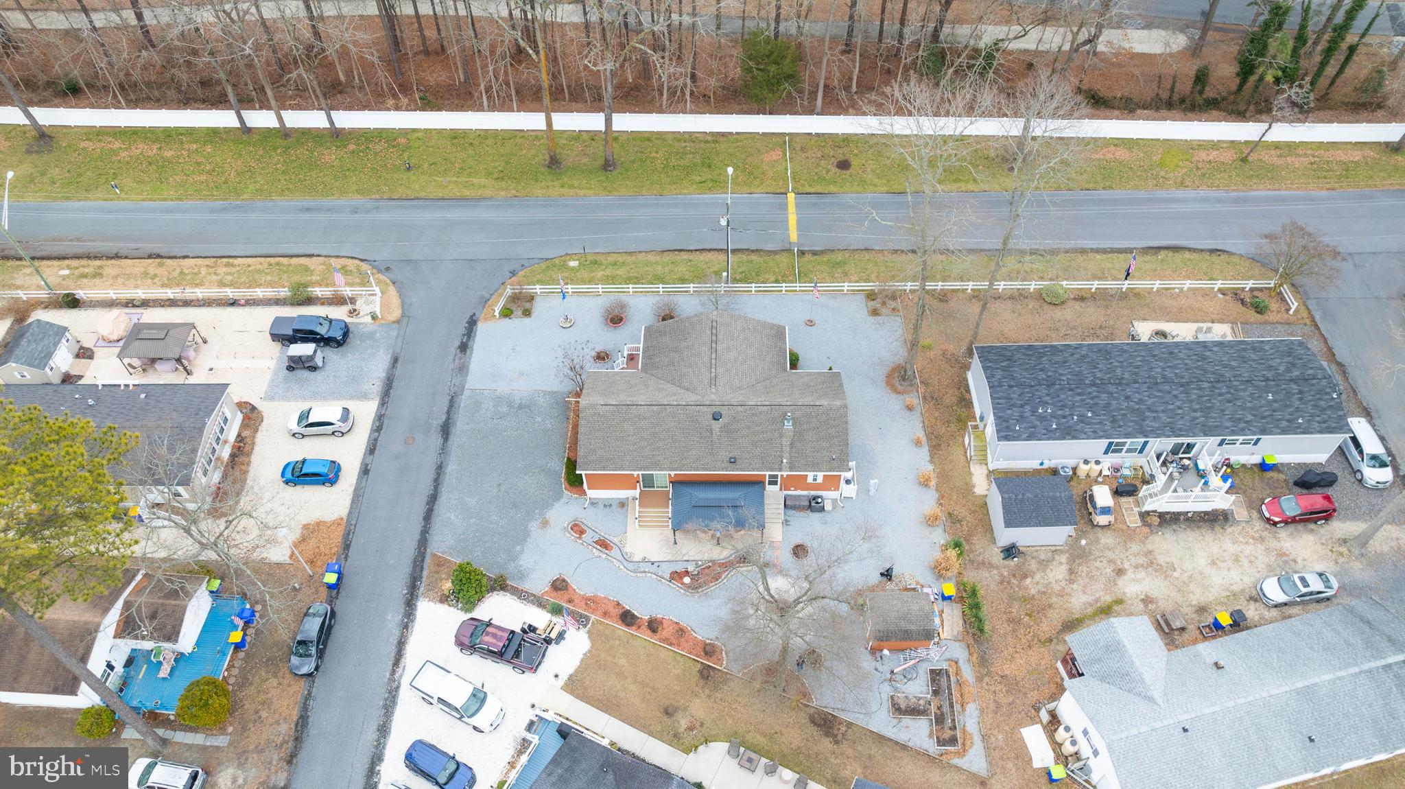 SUN RETREATS REHOBOTH BAY - Residential