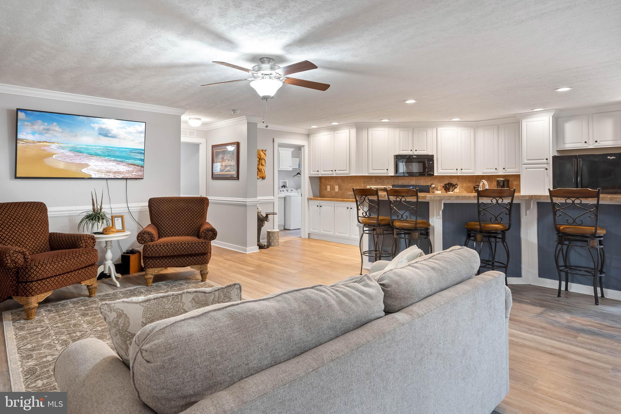 SUN RETREATS REHOBOTH BAY - Residential