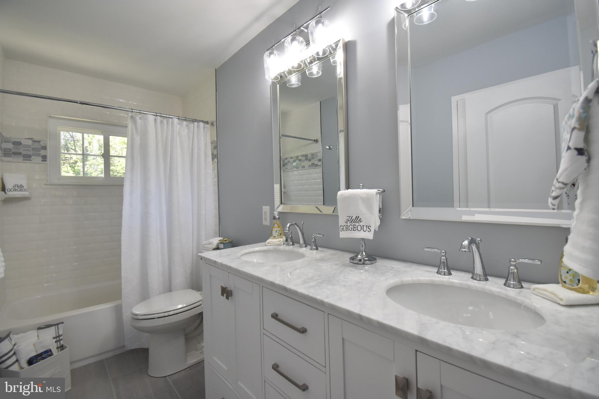 PINE VALLEY - Residential