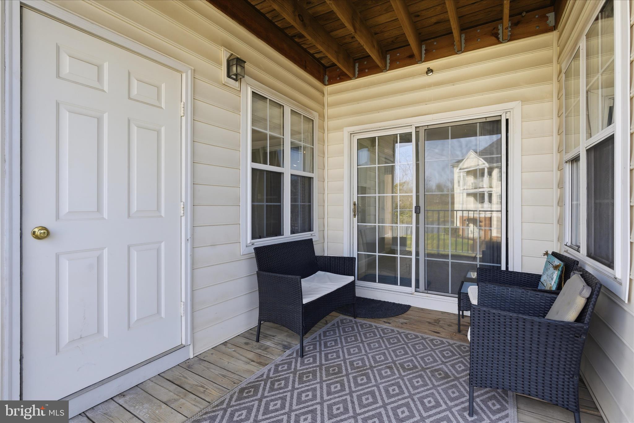 LAKESIDE AT SOUTH RIDING - Residential