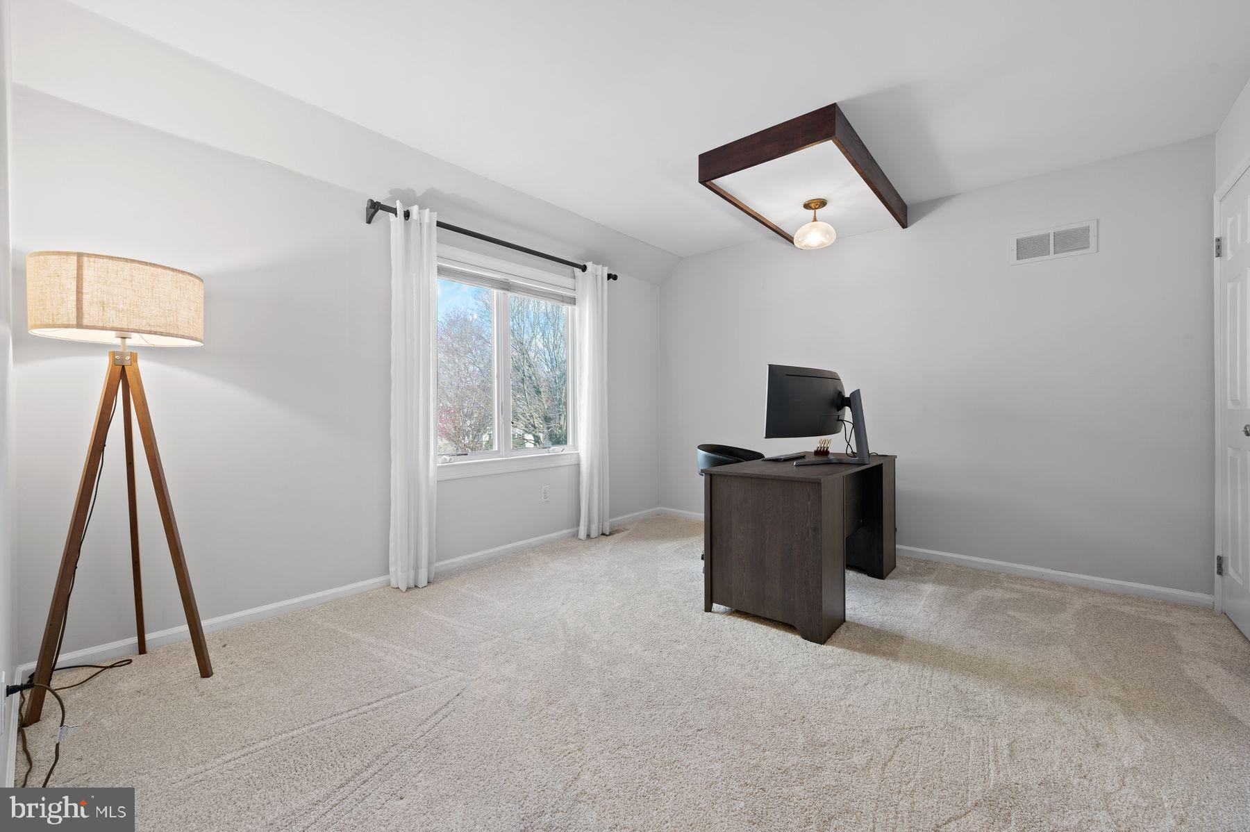 CORNERSTONE - Residential