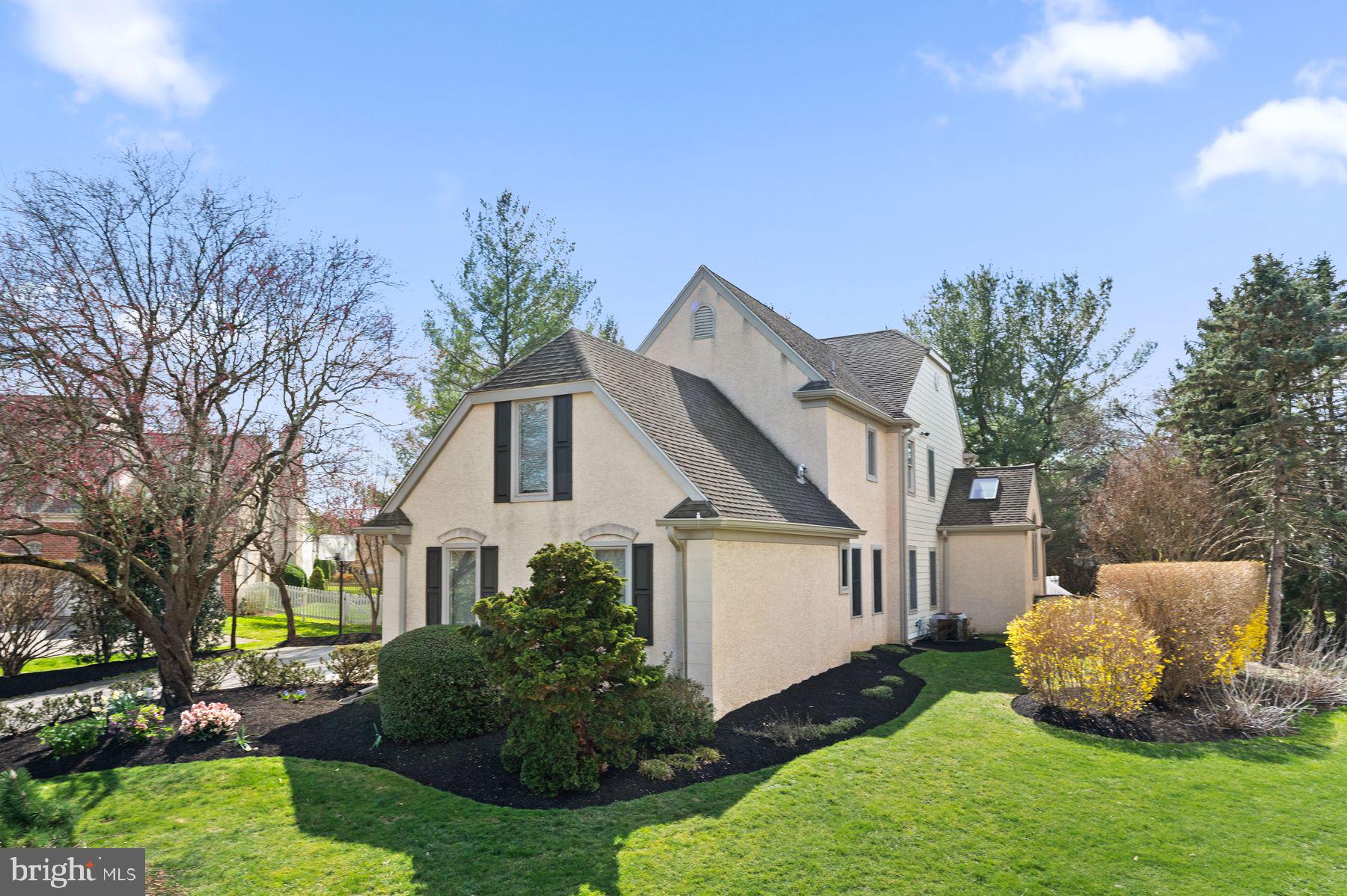 CORNERSTONE - Residential