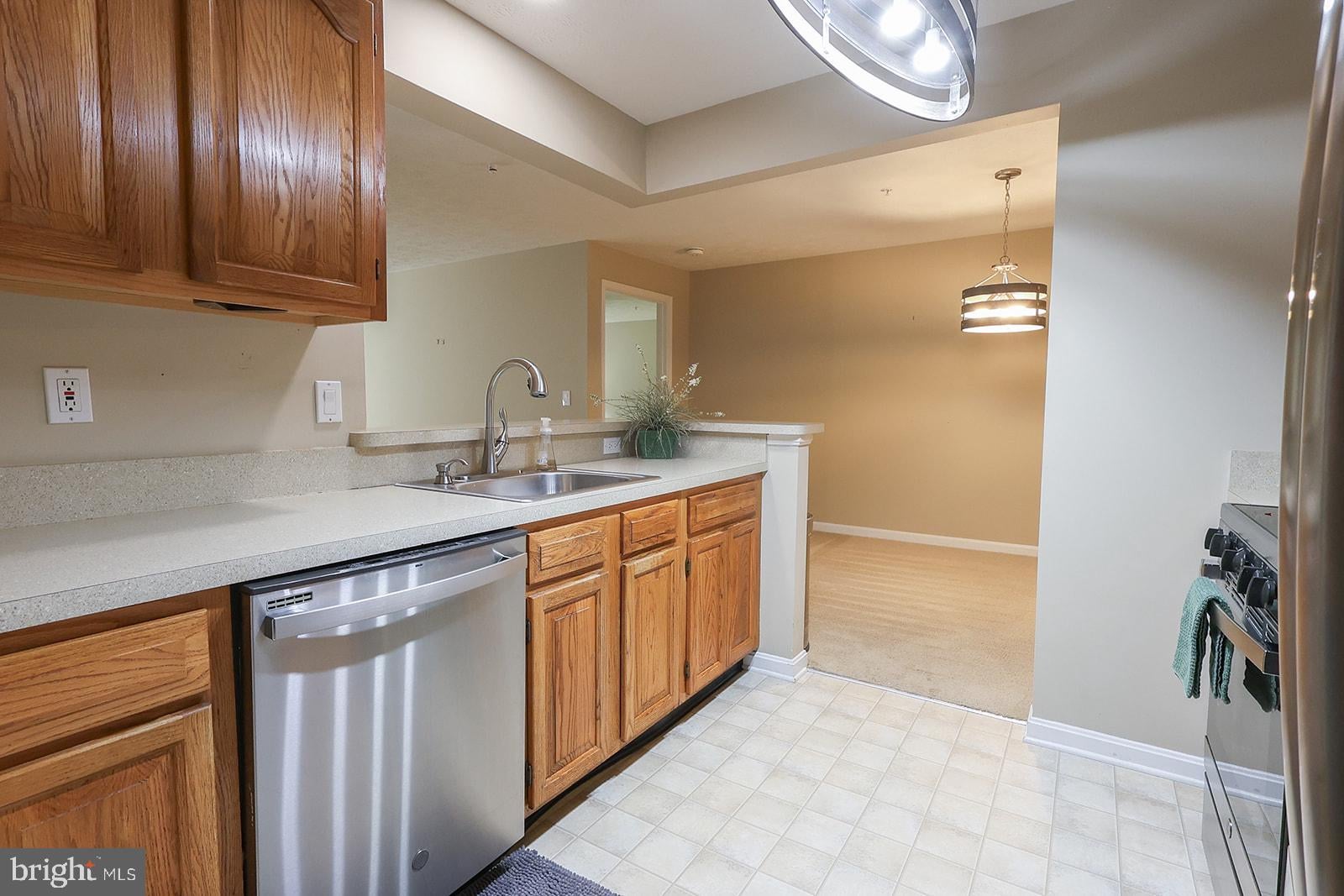 23140 COBBLESTONE LANE 110