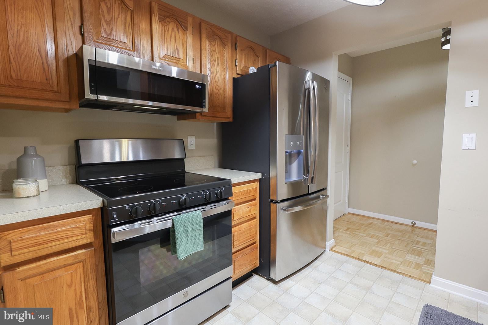 23140 COBBLESTONE LANE 110
