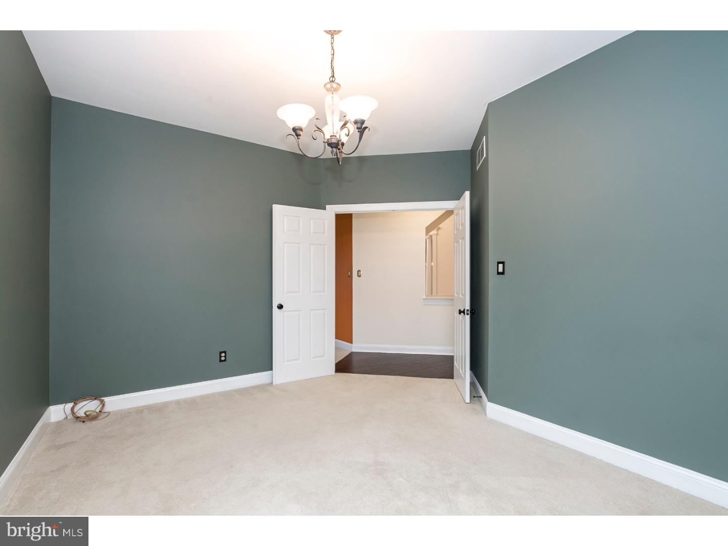 GREAT OAK CIRCLE - Residential