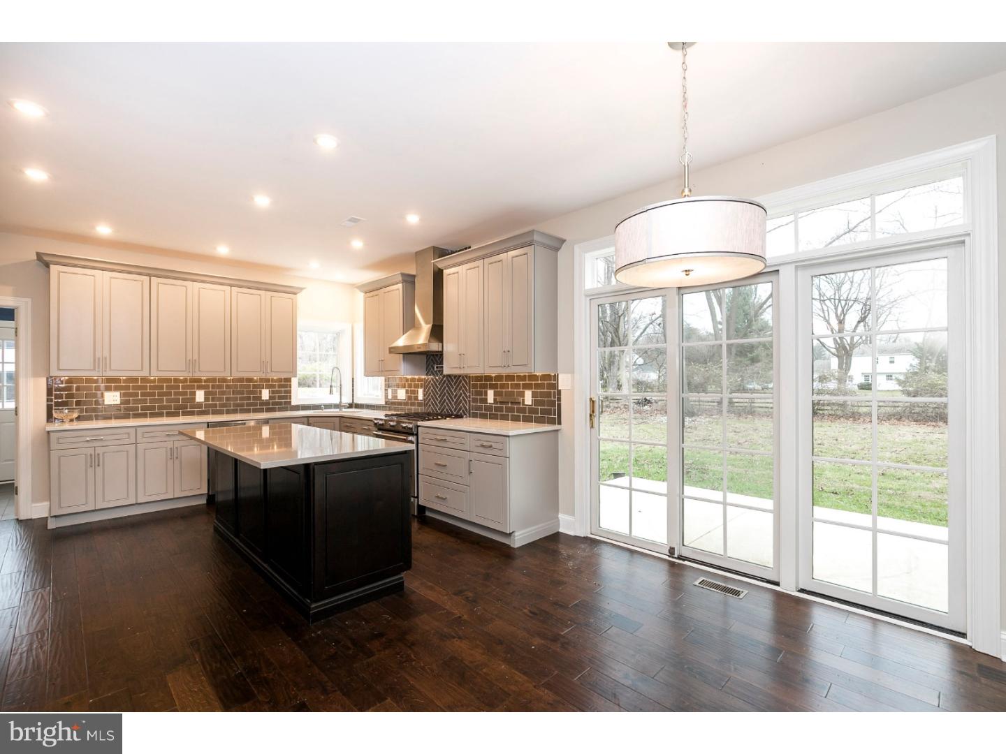 GREAT OAK CIRCLE - Residential