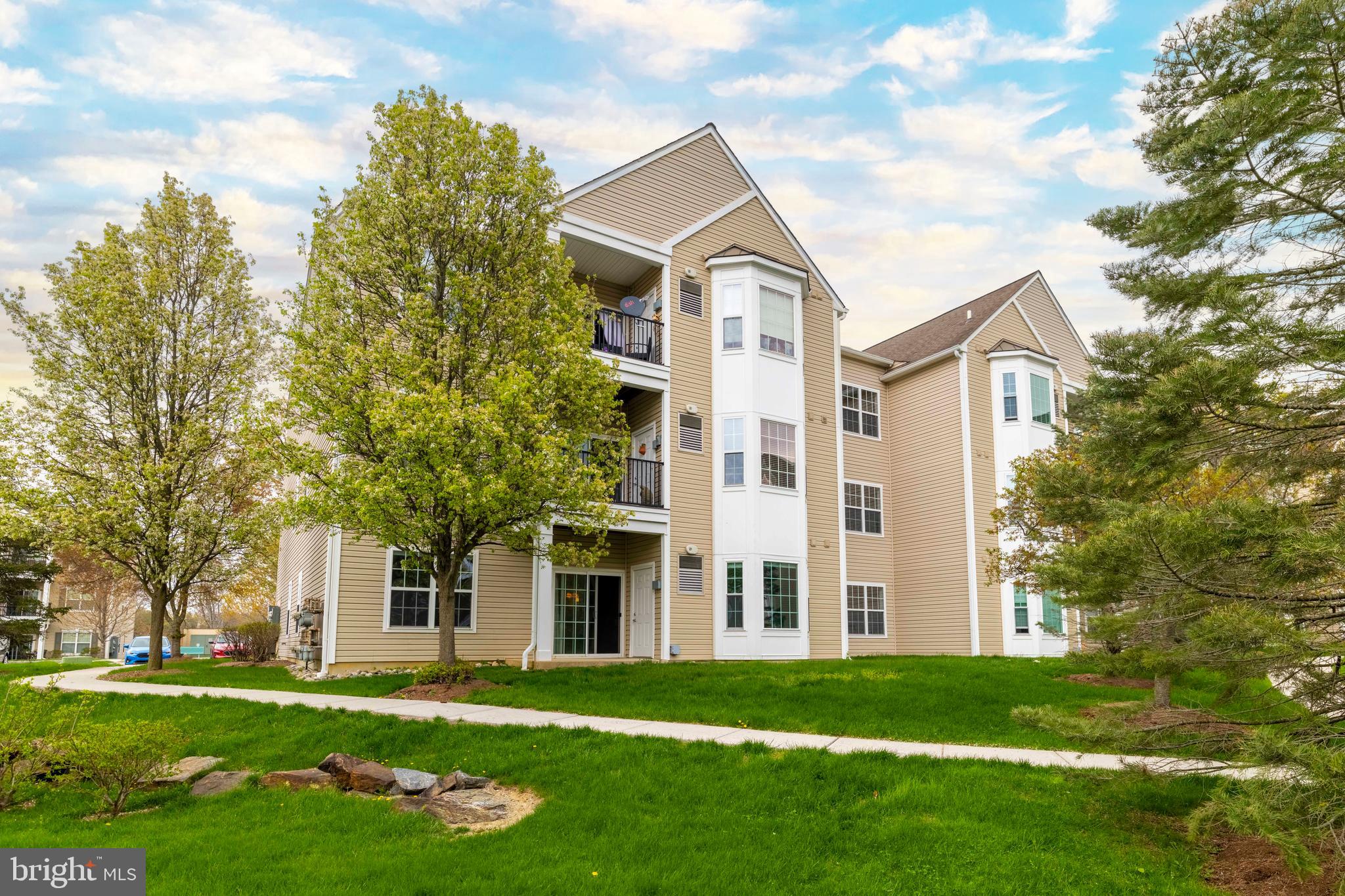 TRAD AT RIDLEY CREEK - Residential