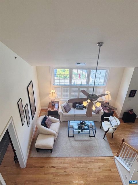 Condo For Sale - 949 Glenwood Station Ln Ln #201<br/> CHARLOTTESVILLE, VA 22901