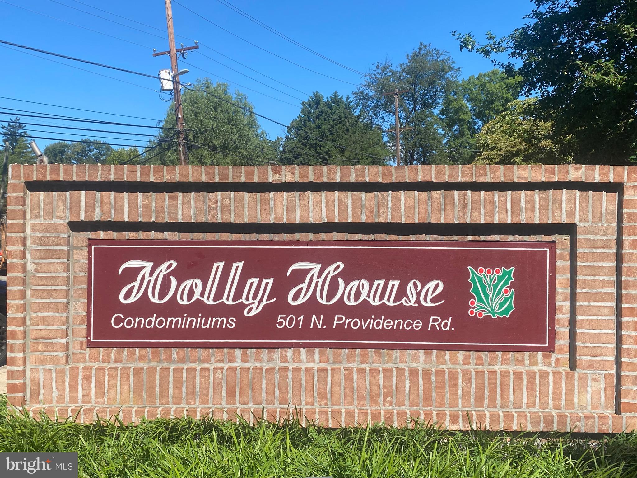 501 N PROVIDENCE ROAD 109