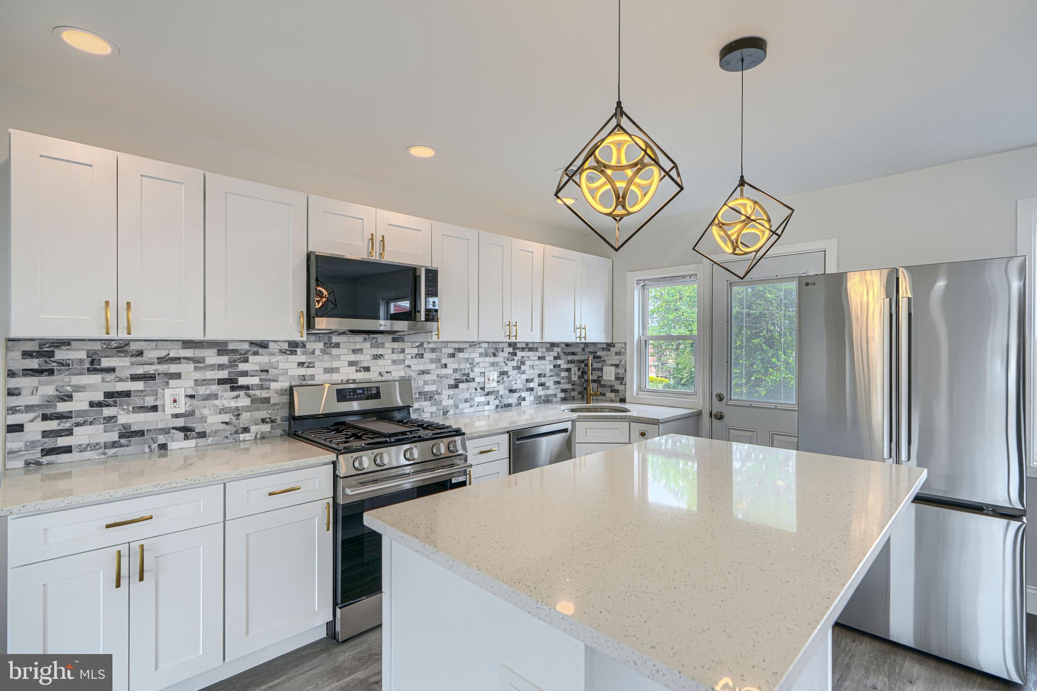 1007 WILDWOOD PARKWAY