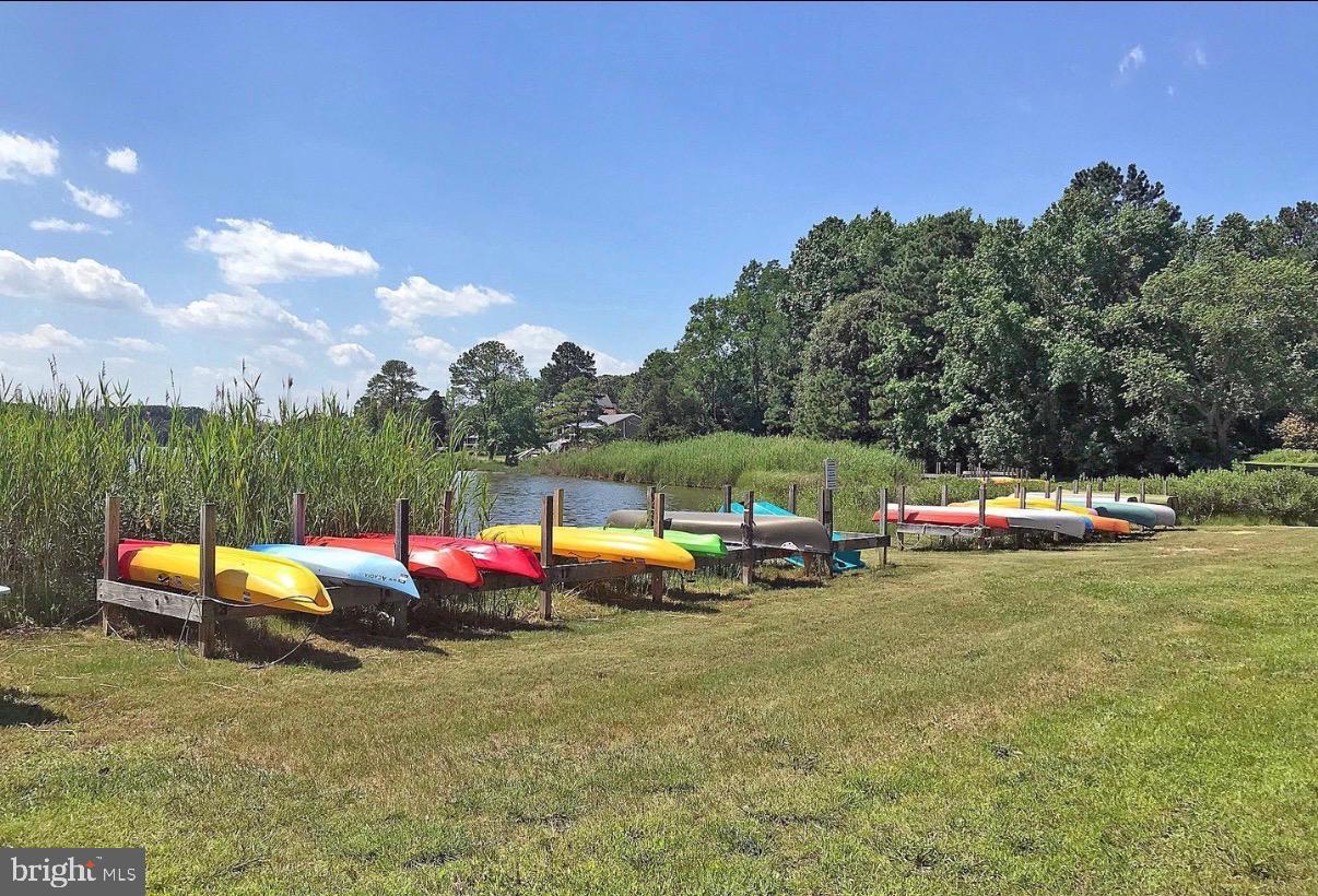 ANGOLA BEACH - Residential