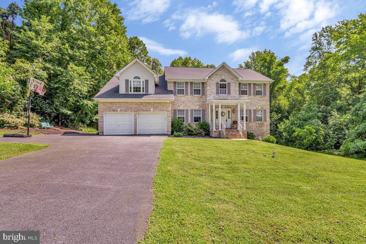 4220 WEEPING WILLOW LANE
