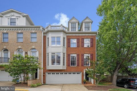 7740 LEGERE COURT 35 MCLEAN VA 22102