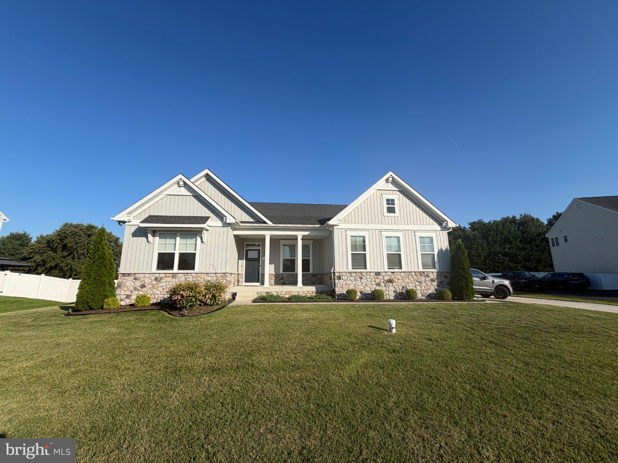 729 HAMPTON HILLS