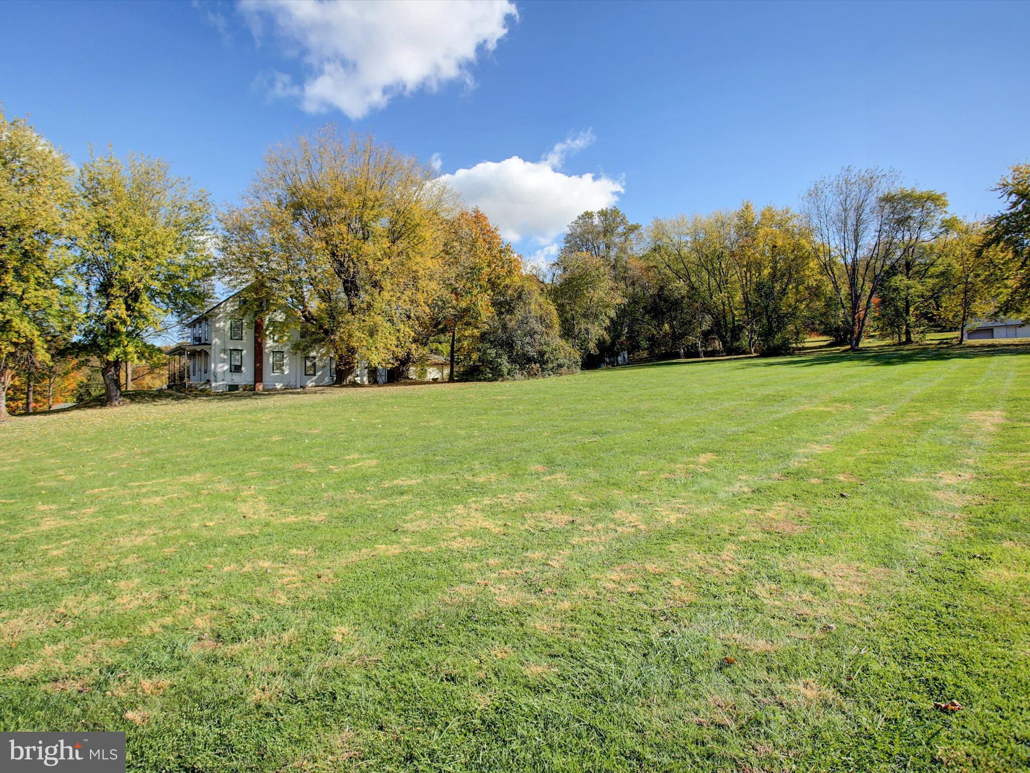 EDGEWOOD ROAD - Residential