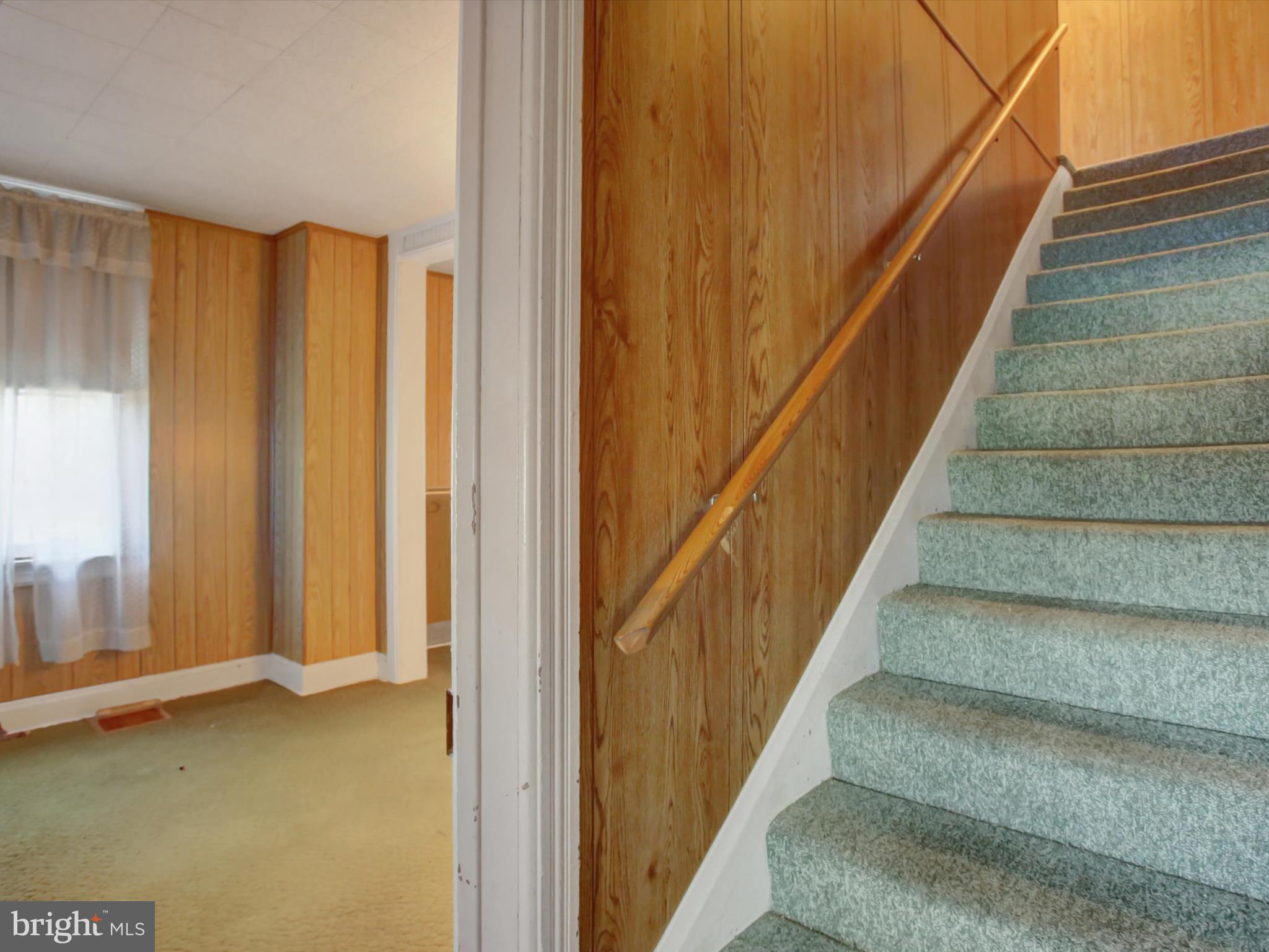 EDGEWOOD ROAD - Residential