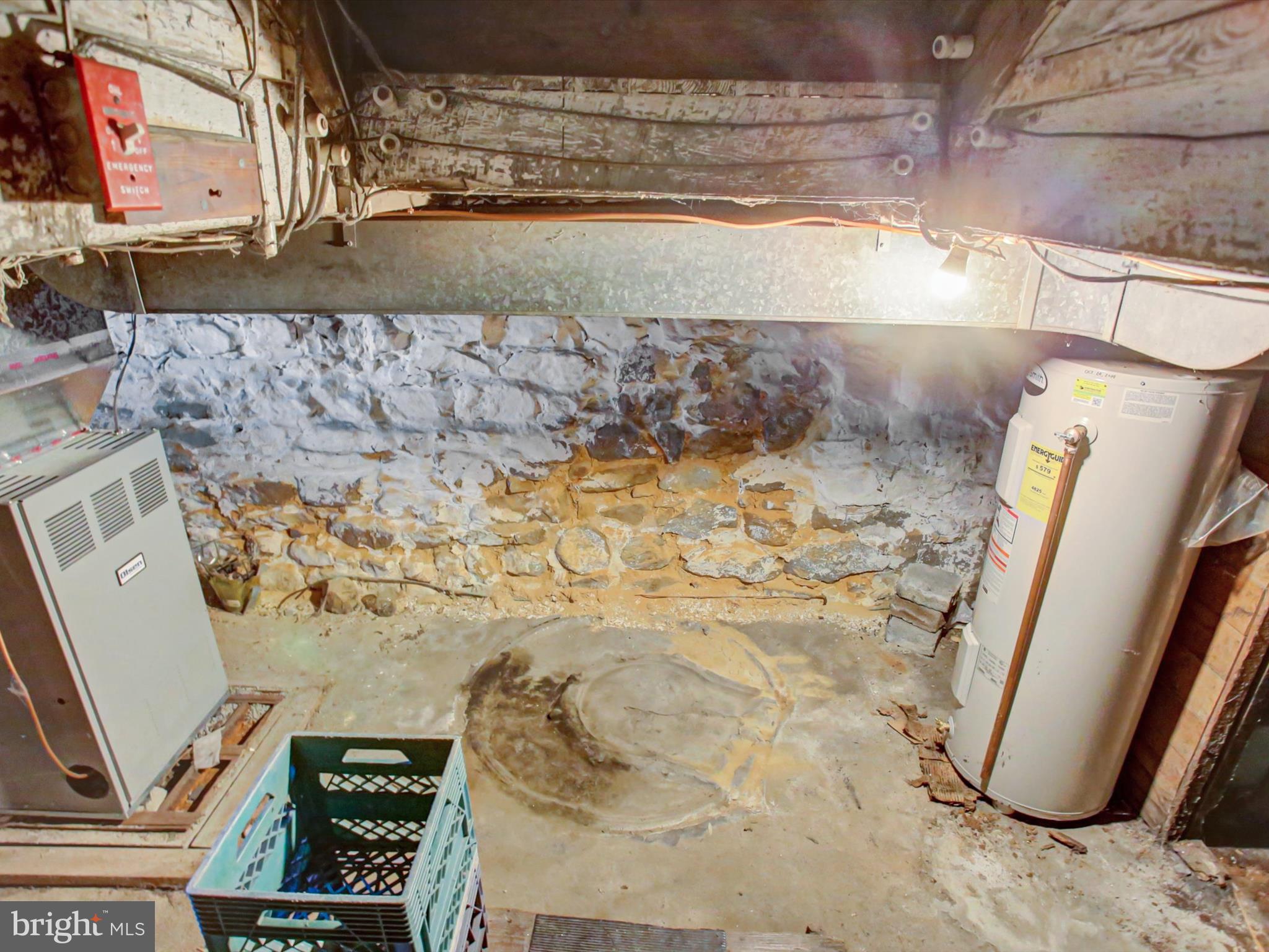 EDGEWOOD ROAD - Residential