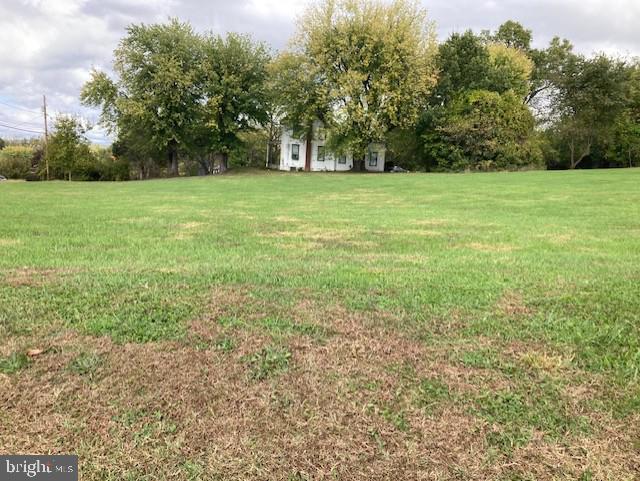 EDGEWOOD ROAD - Residential