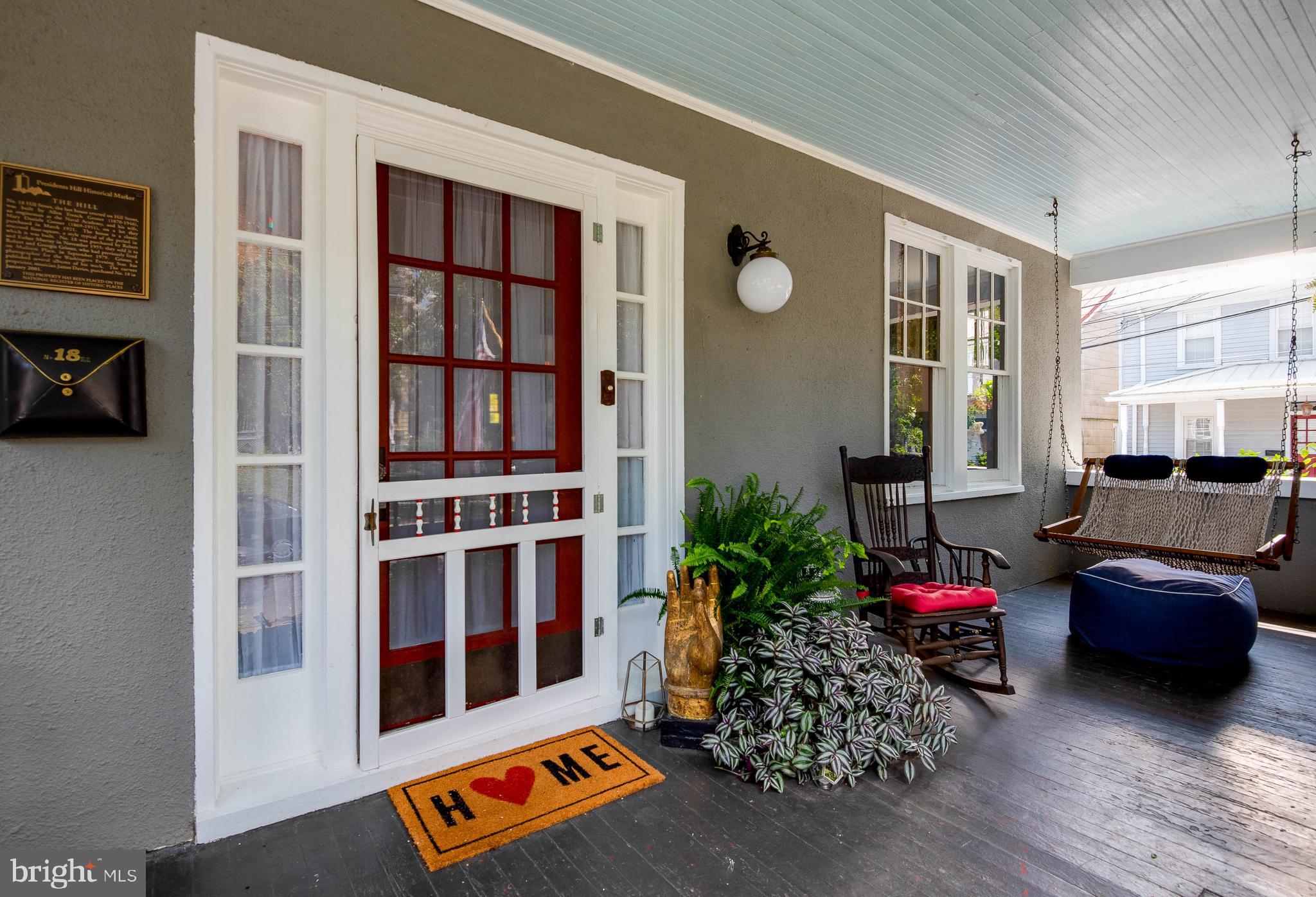 PRESIDENTS HILL - Residential