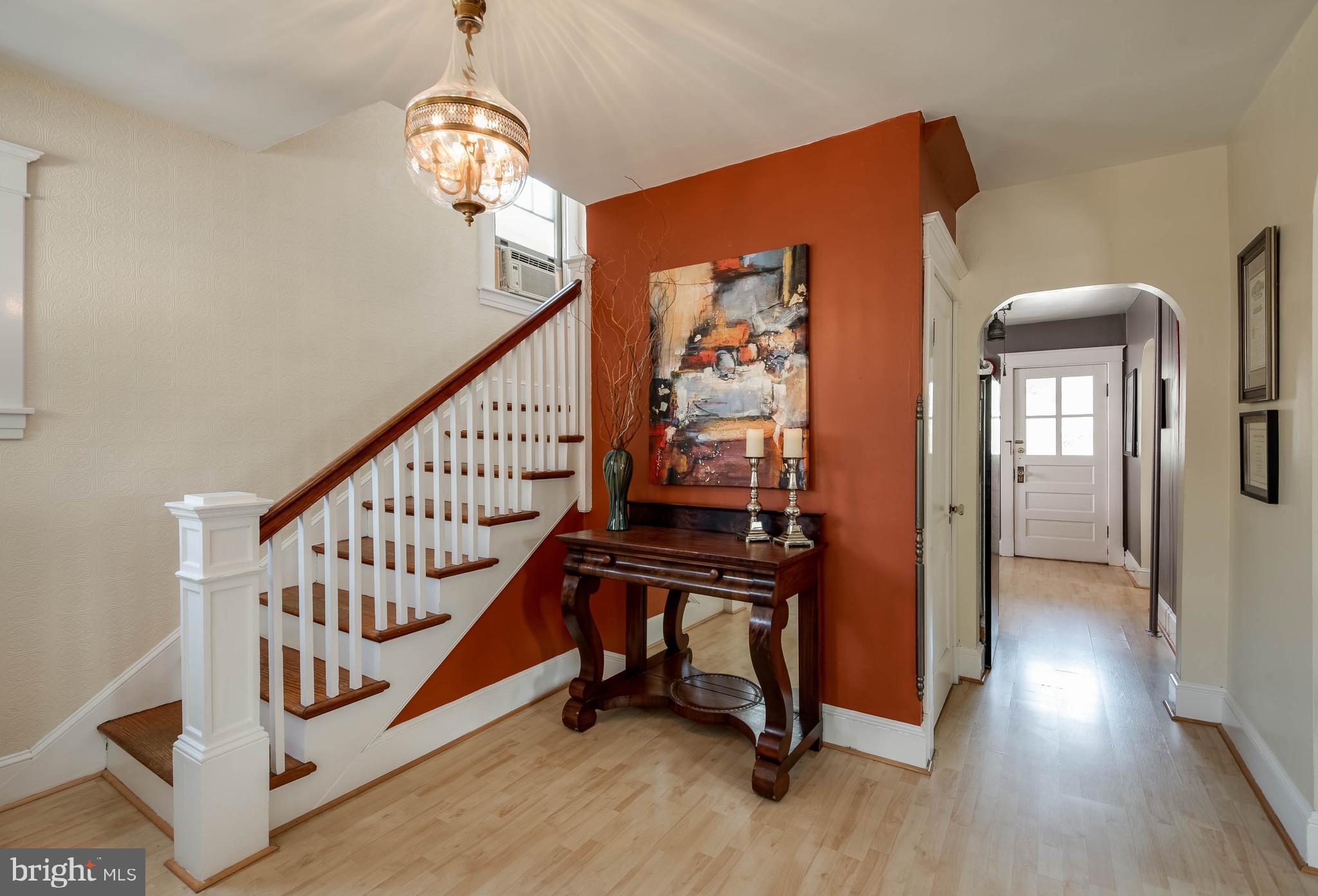 PRESIDENTS HILL - Residential