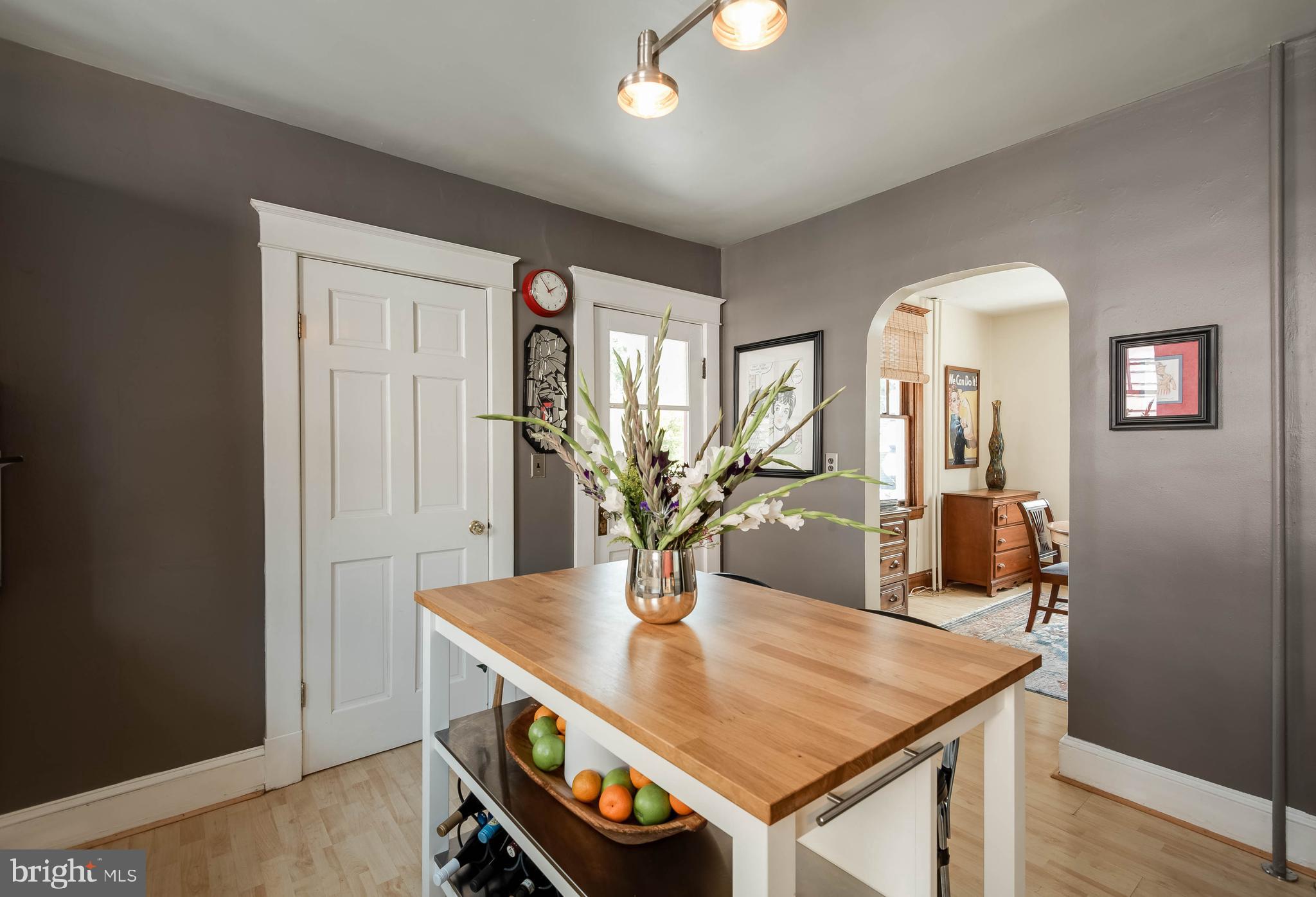 PRESIDENTS HILL - Residential