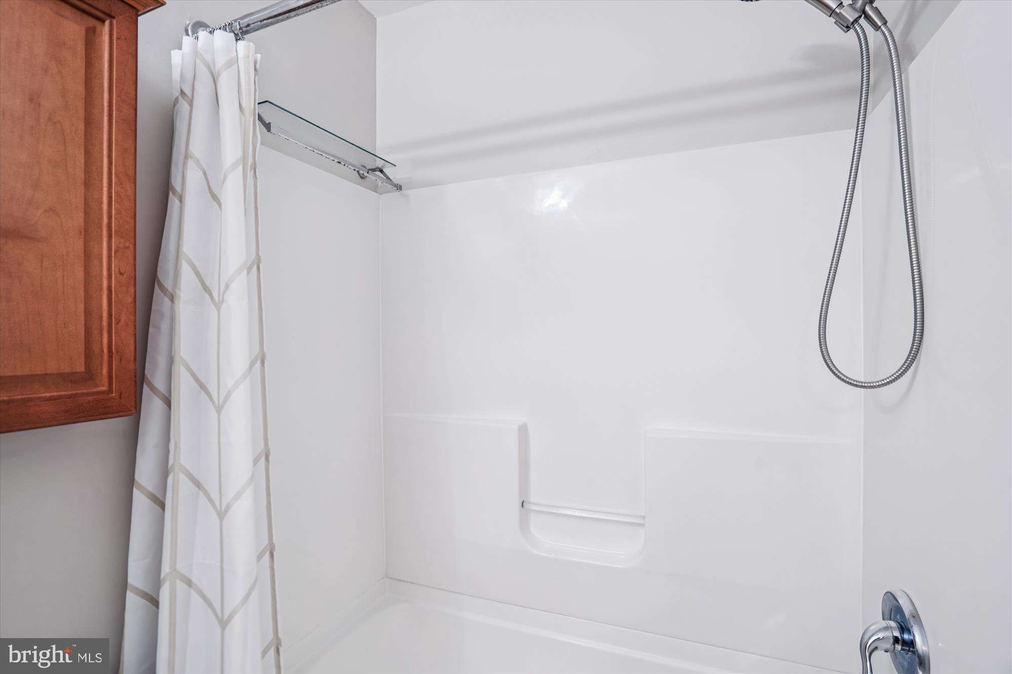 VILLAGE OF LONG REACH - Residential