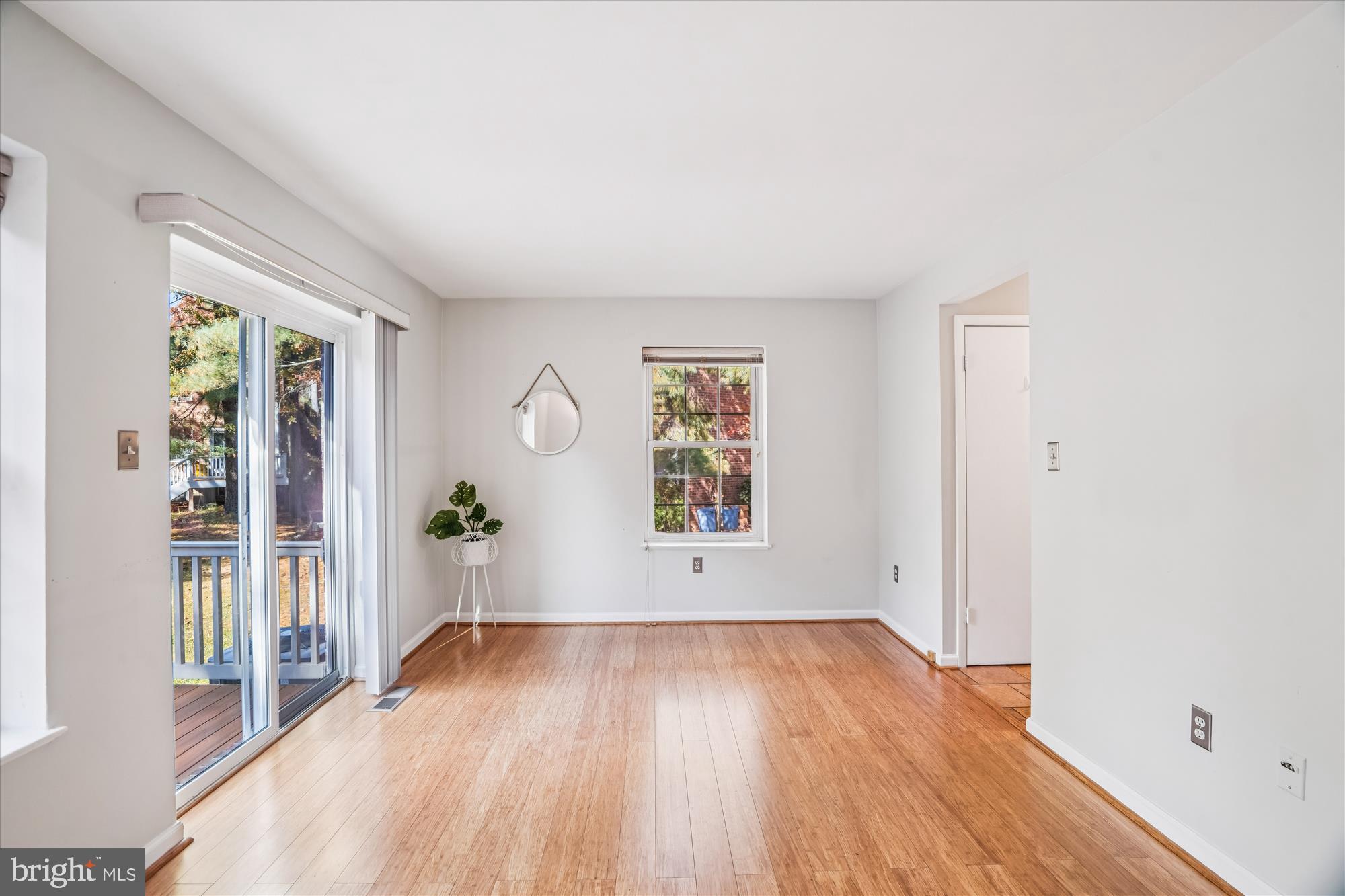 VILLAGE OF LONG REACH - Residential