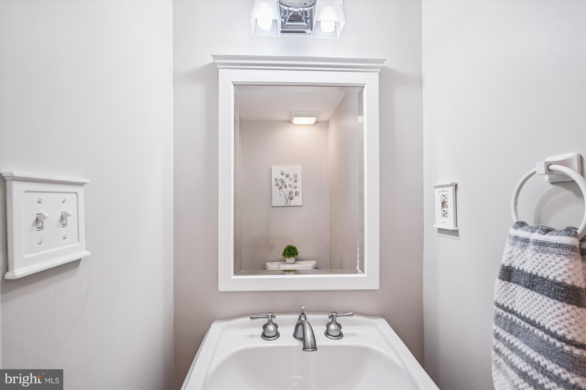 VILLAGE OF LONG REACH - Residential