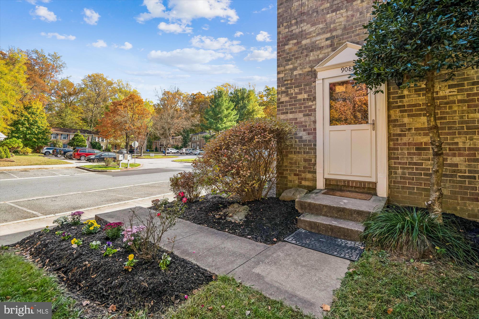 VILLAGE OF LONG REACH - Residential