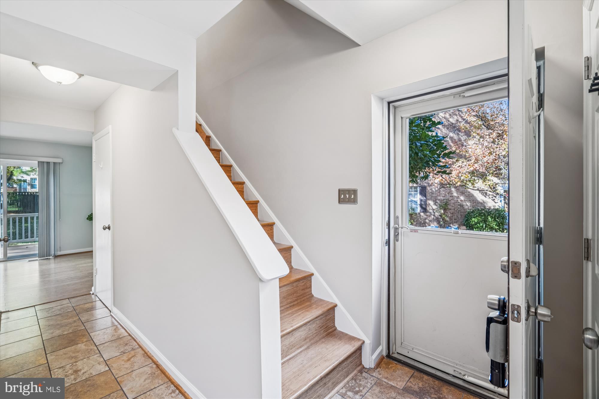 VILLAGE OF LONG REACH - Residential