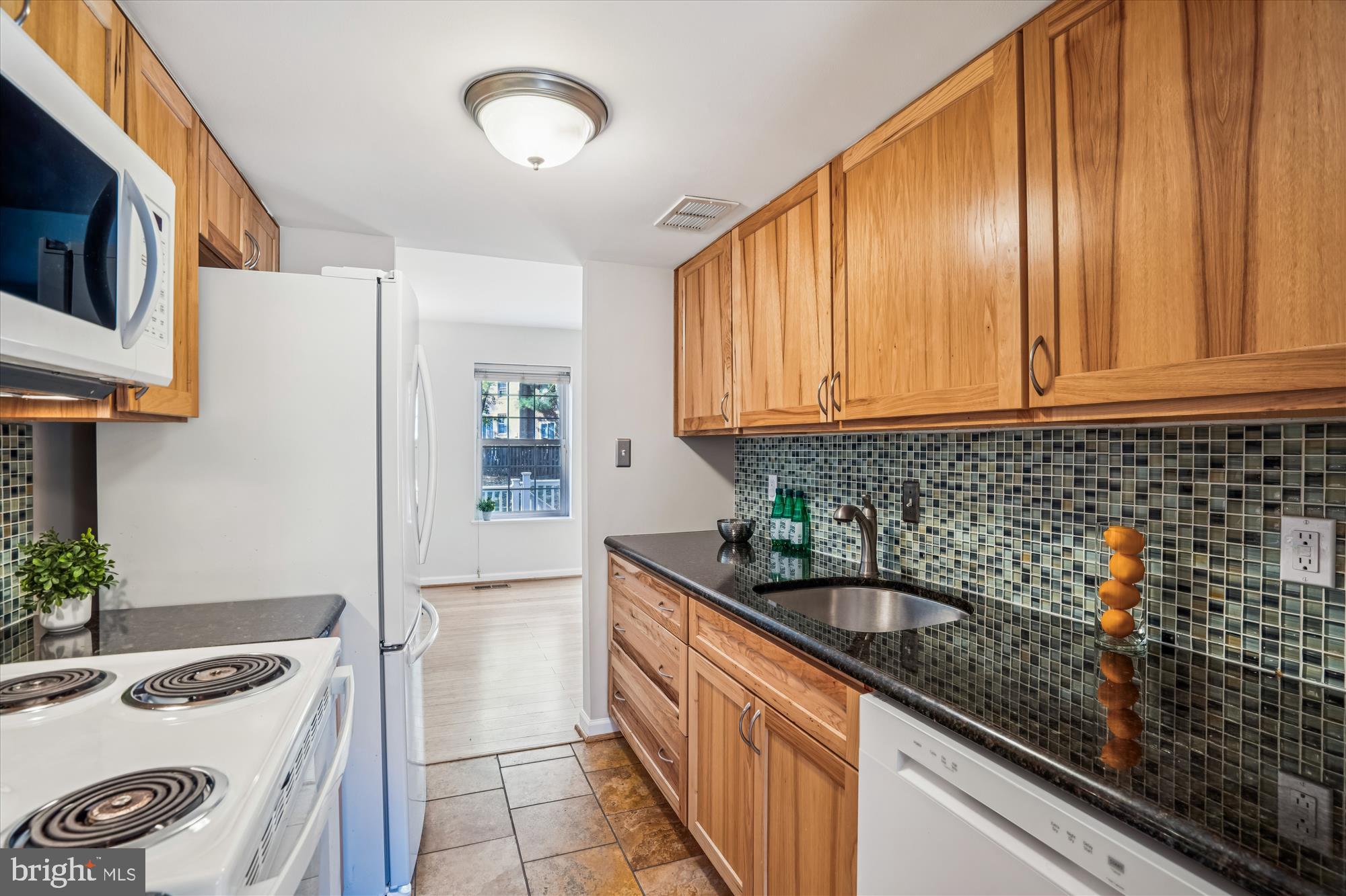 VILLAGE OF LONG REACH - Residential