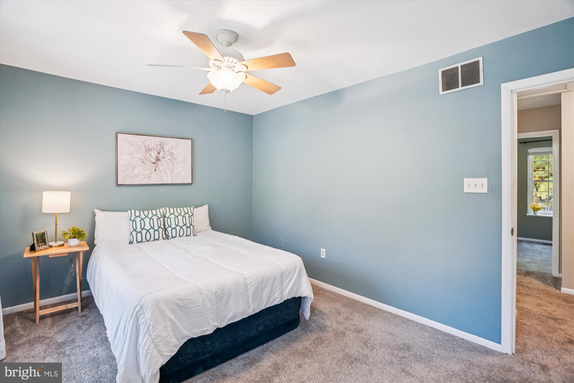 VILLAGE OF LONG REACH - Residential