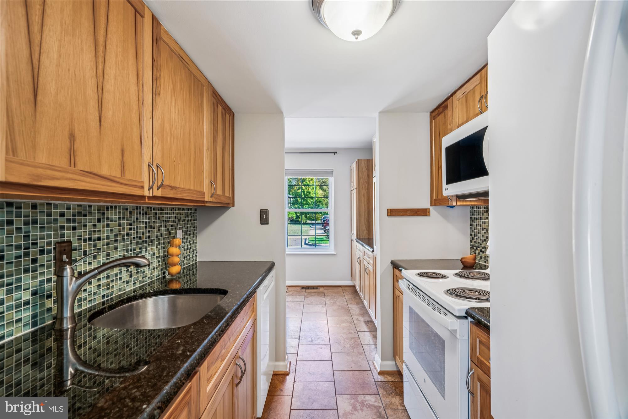 VILLAGE OF LONG REACH - Residential