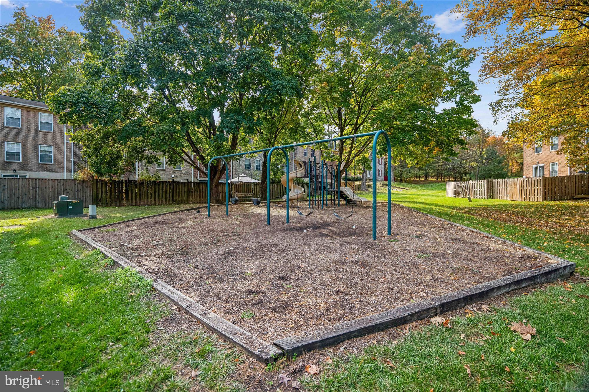 VILLAGE OF LONG REACH - Residential