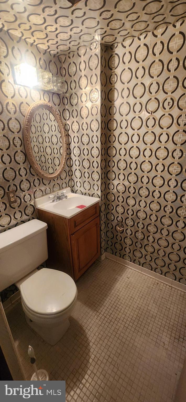 DOUBLE ROCK TOWNHOUSES - Residential