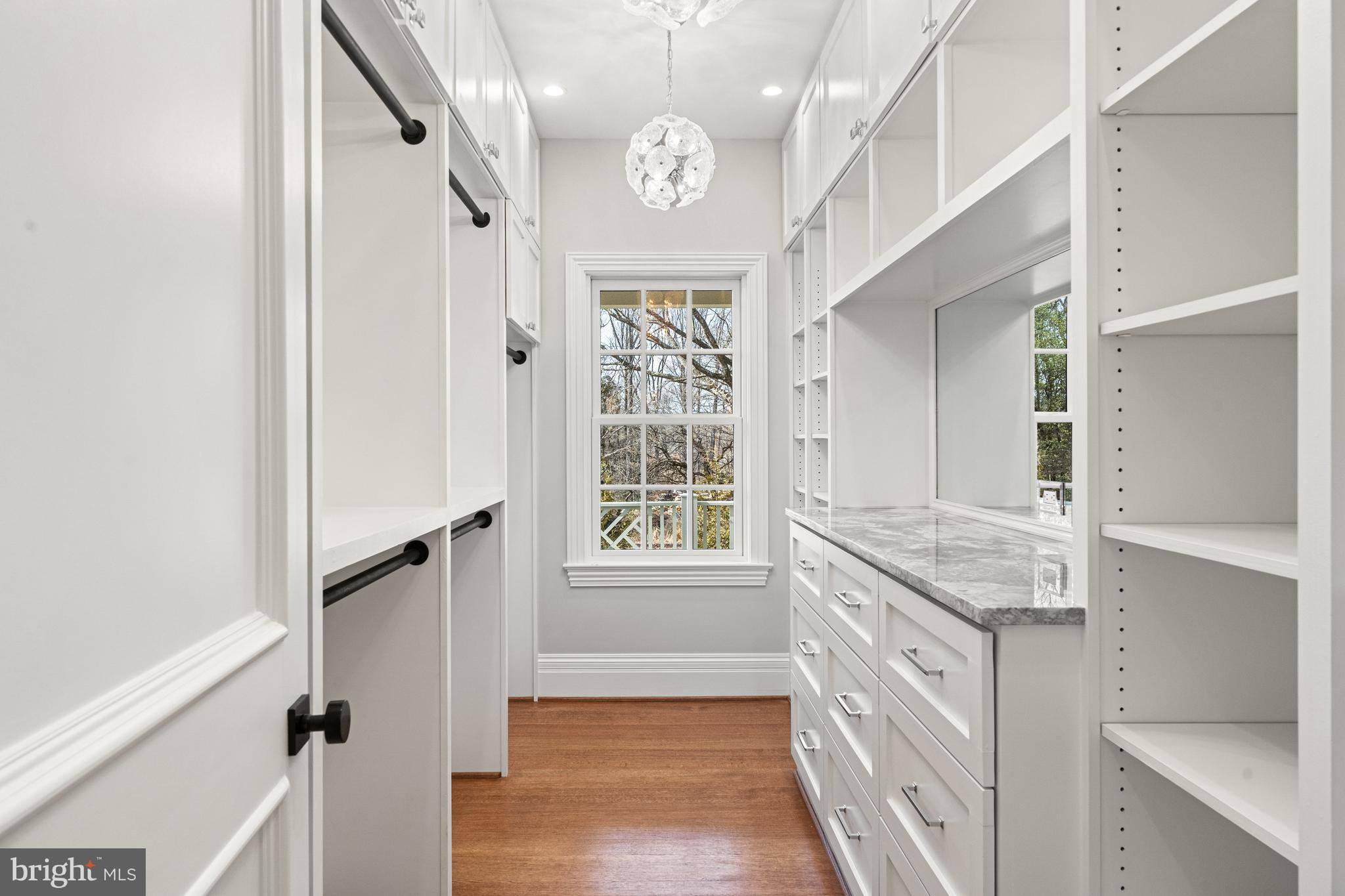 CHESTERBROOK WOODS - Residential