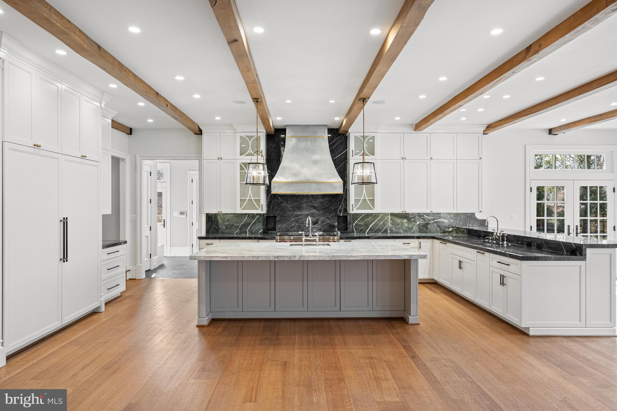 CHESTERBROOK WOODS - Residential