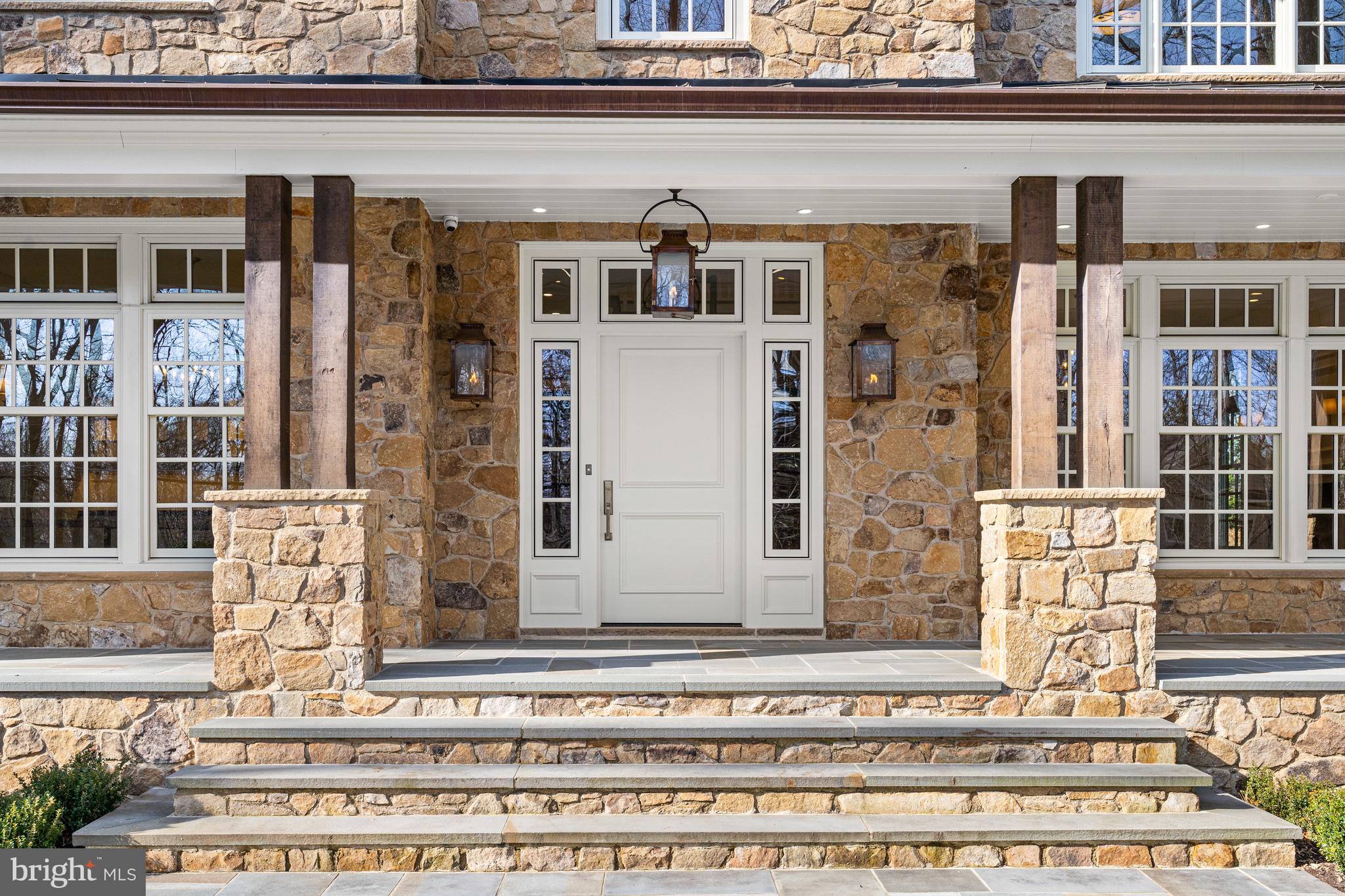 CHESTERBROOK WOODS - Residential