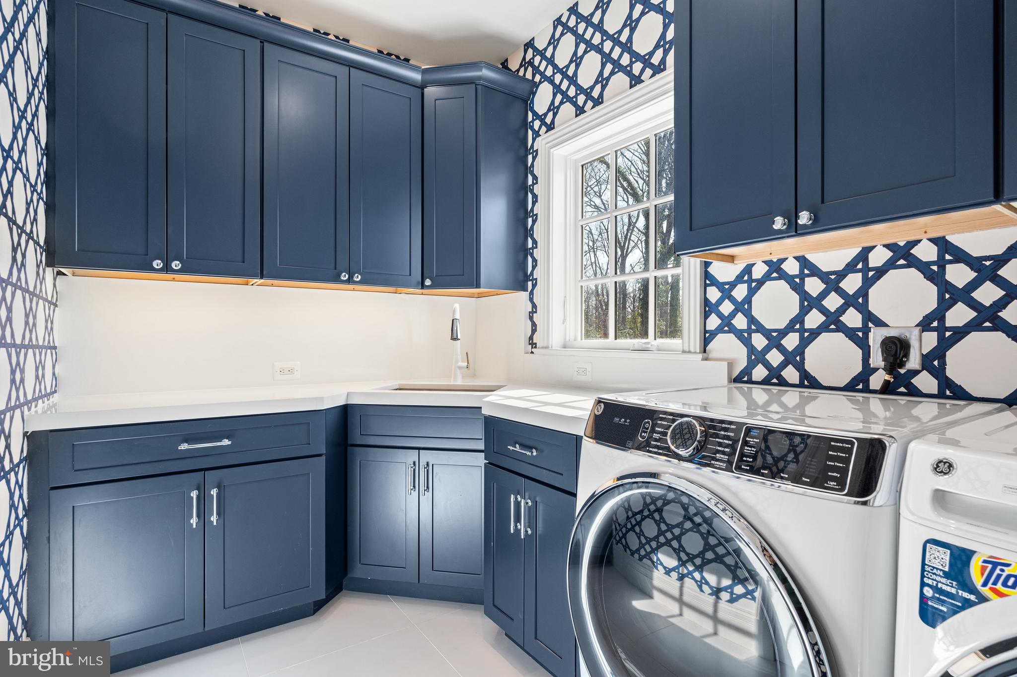 CHESTERBROOK WOODS - Residential