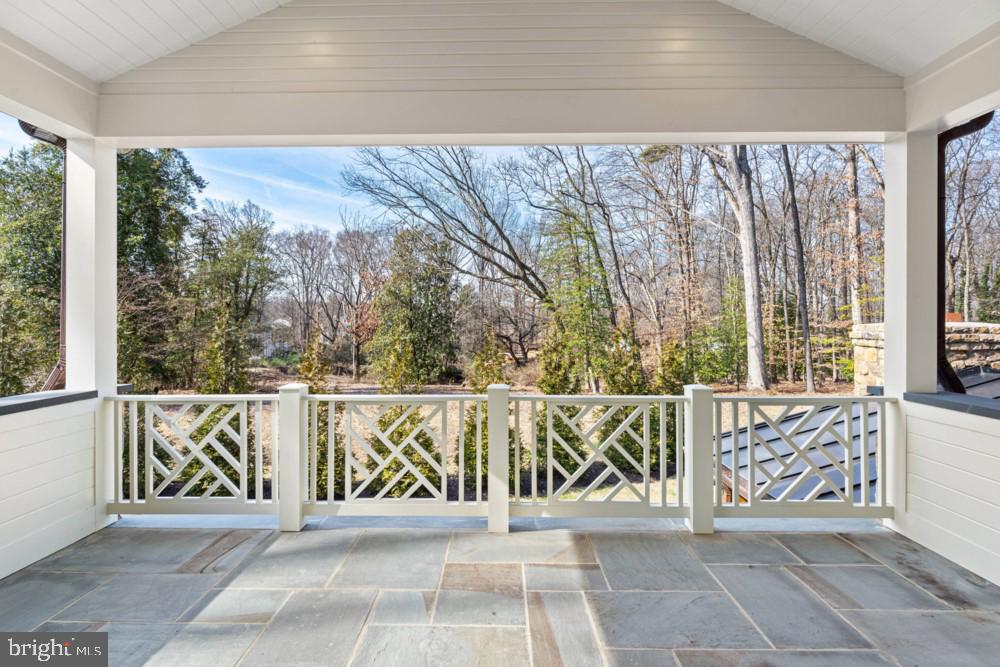 CHESTERBROOK WOODS - Residential