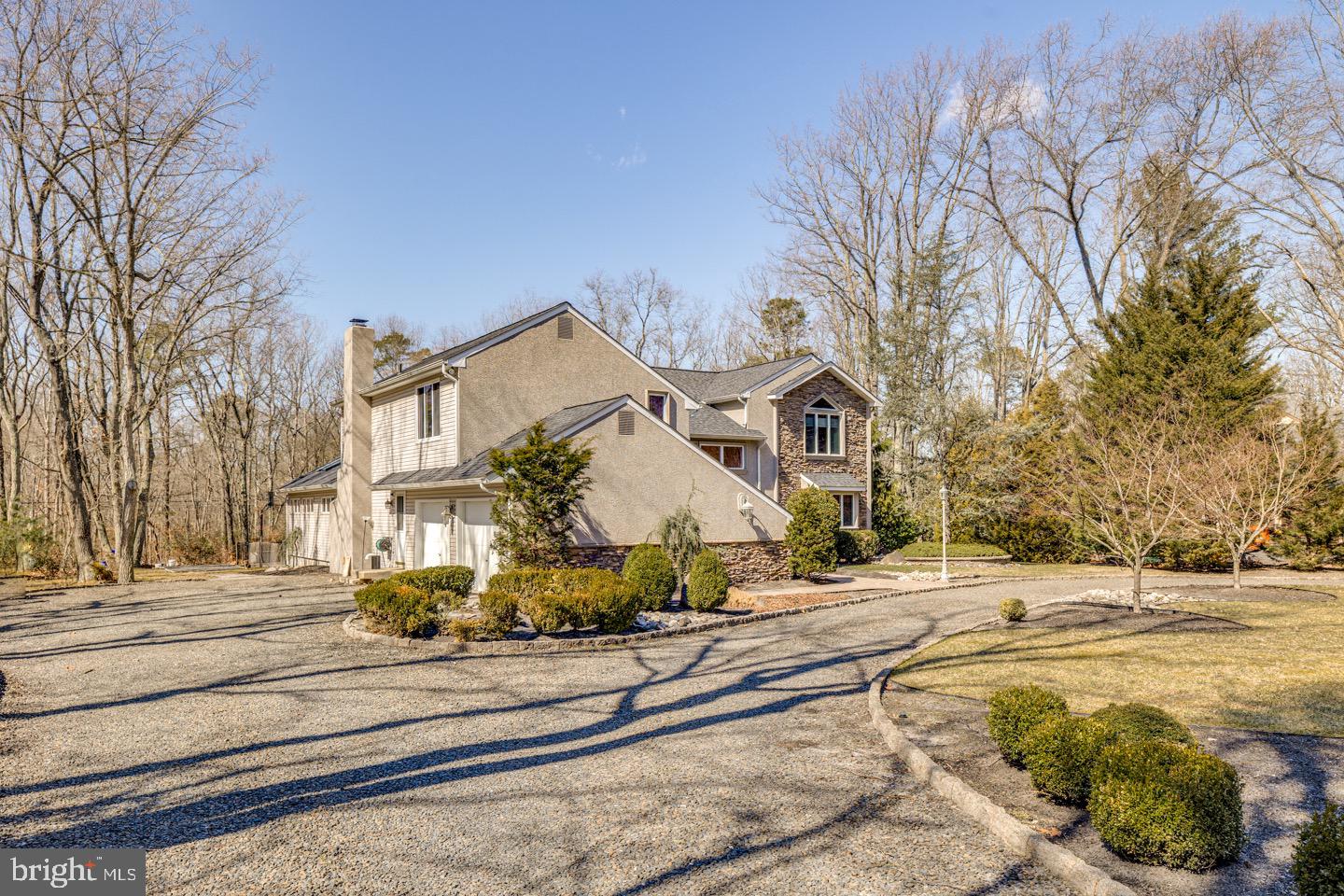 14 CORSHAM DRIVE