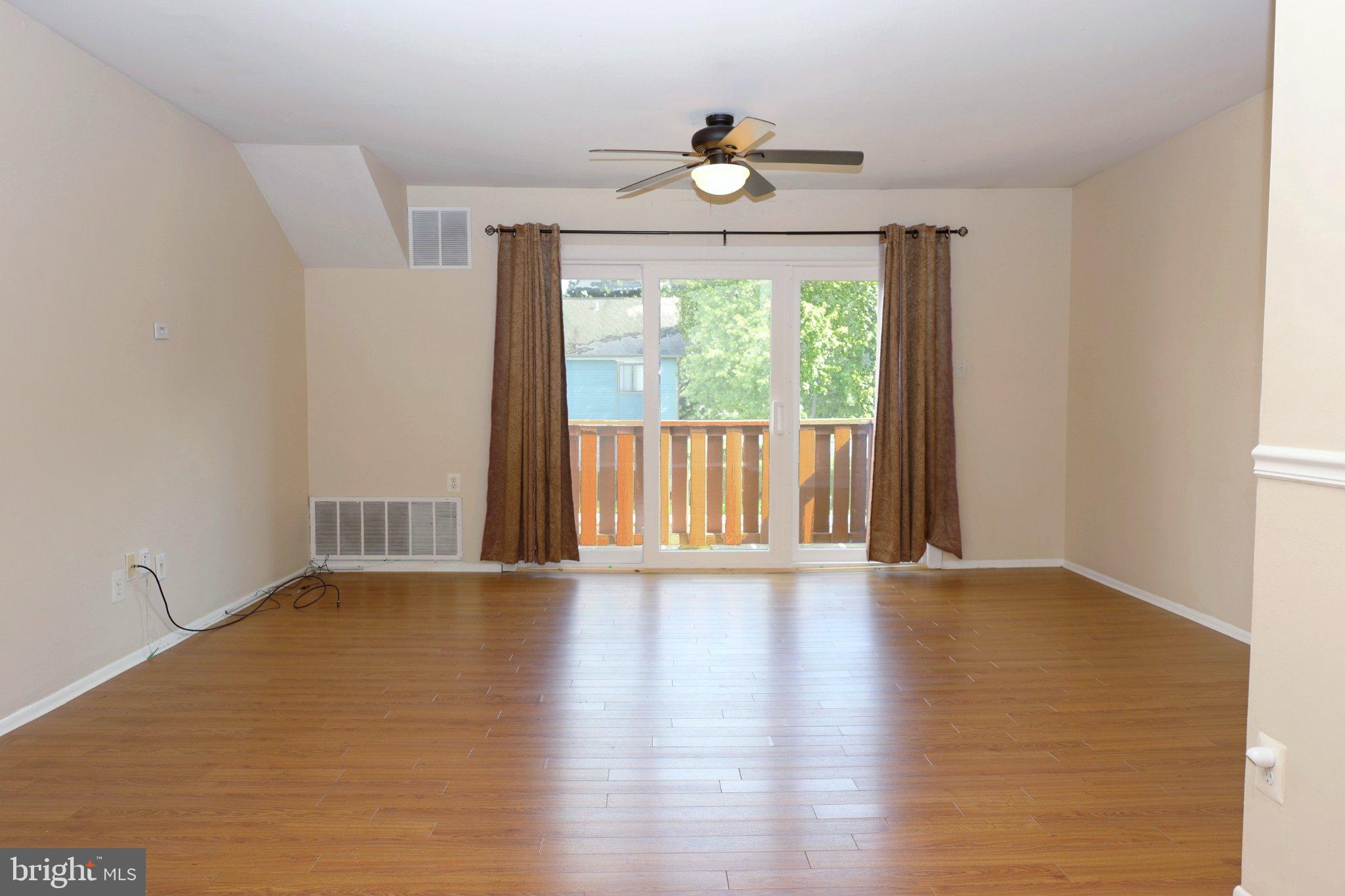 806 HARRIER ROW