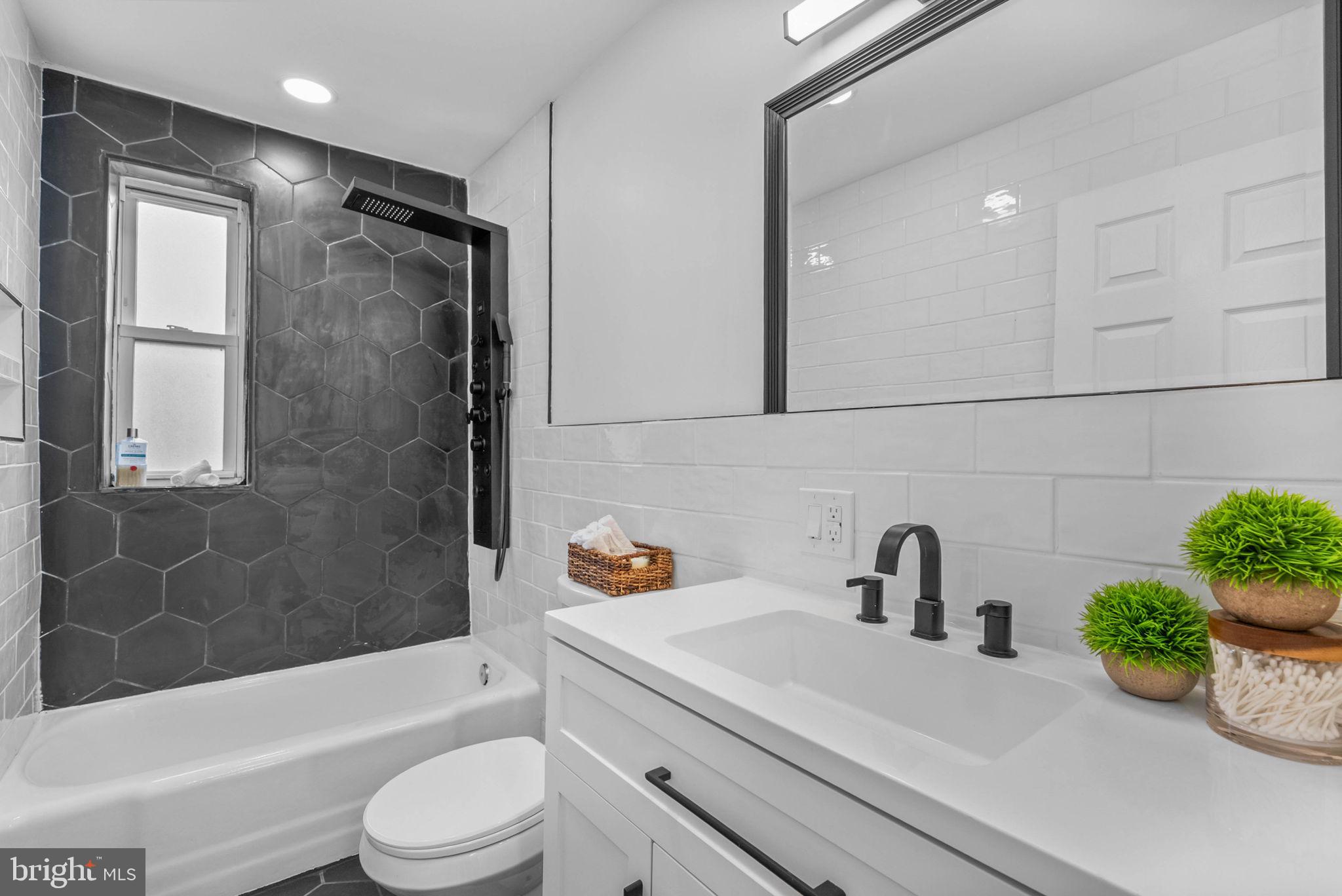 PHILADELPHIA - Residential