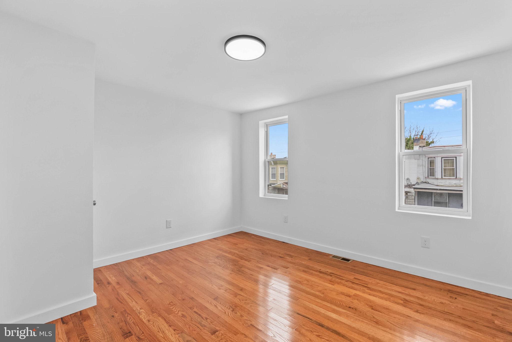 PHILADELPHIA - Residential